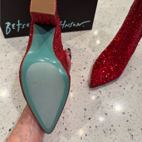 Betsey Johnson CADY Sparling stones Red Booties Brand New in Box - Picture 10 of 12